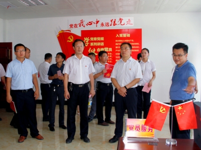 梁山縣委常委、組織部部長(zhǎng)王建一行蒞臨天意機(jī)械調(diào)研